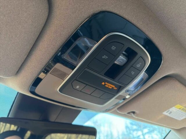 Білий Хендай Санта Фе, об'ємом двигуна 2.5 л та пробігом 15 тис. км за 14000 $, фото 10 на Automoto.ua