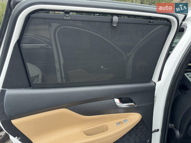 Білий Хендай Санта Фе, об'ємом двигуна 2.2 л та пробігом 96 тис. км за 36500 $, фото 12 на Automoto.ua