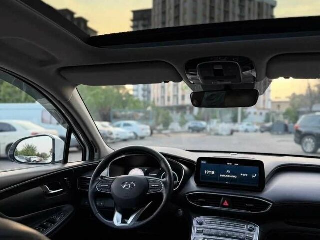 Білий Хендай Санта Фе, об'ємом двигуна 2.2 л та пробігом 34 тис. км за 28000 $, фото 5 на Automoto.ua