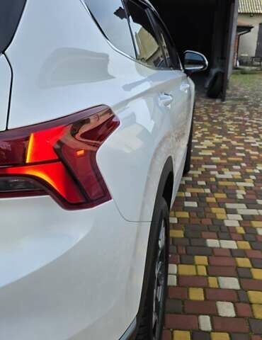 Белый Хендай Санта Фе, объемом двигателя 1.6 л и пробегом 58 тыс. км за 35500 $, фото 5 на Automoto.ua