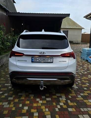 Белый Хендай Санта Фе, объемом двигателя 1.6 л и пробегом 58 тыс. км за 35500 $, фото 4 на Automoto.ua