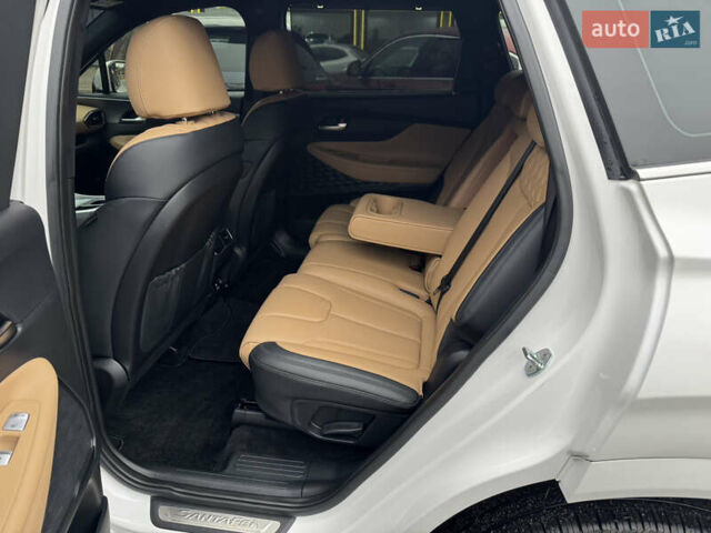 Білий Хендай Санта Фе, об'ємом двигуна 2.2 л та пробігом 96 тис. км за 36500 $, фото 11 на Automoto.ua