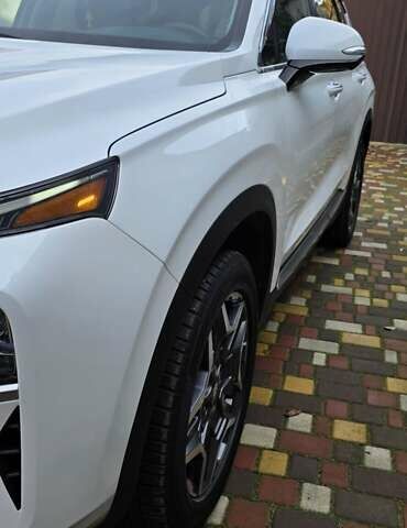 Белый Хендай Санта Фе, объемом двигателя 1.6 л и пробегом 58 тыс. км за 35500 $, фото 1 на Automoto.ua