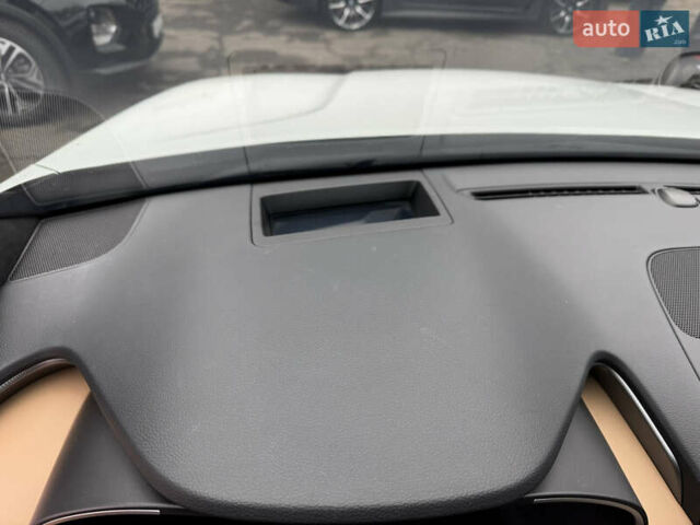 Білий Хендай Санта Фе, об'ємом двигуна 2.2 л та пробігом 96 тис. км за 36500 $, фото 10 на Automoto.ua