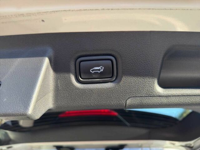 Білий Хендай Санта Фе, об'ємом двигуна 2.5 л та пробігом 15 тис. км за 14000 $, фото 19 на Automoto.ua