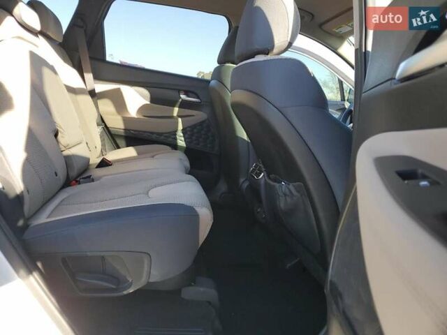 Белый Хендай Санта Фе, объемом двигателя 2.5 л и пробегом 47 тыс. км за 7400 $, фото 9 на Automoto.ua