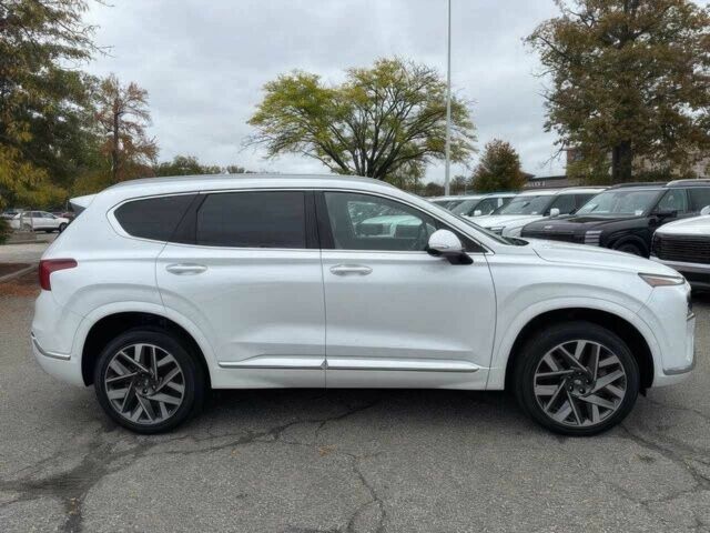 Белый Хендай Санта Фе, объемом двигателя 2.5 л и пробегом 13 тыс. км за 10100 $, фото 2 на Automoto.ua