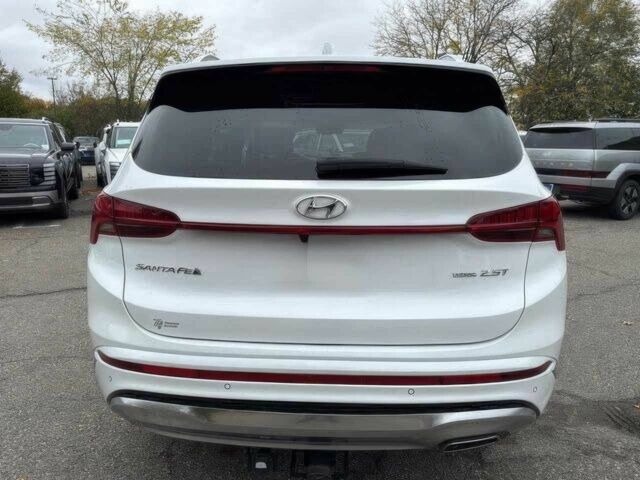 Белый Хендай Санта Фе, объемом двигателя 2.5 л и пробегом 13 тыс. км за 10100 $, фото 4 на Automoto.ua