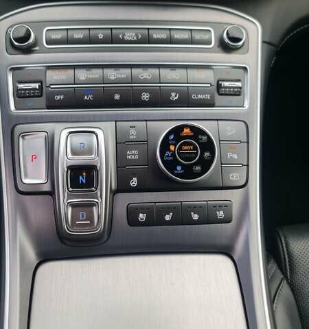 Білий Хендай Санта Фе, об'ємом двигуна 2.15 л та пробігом 36 тис. км за 48000 $, фото 21 на Automoto.ua