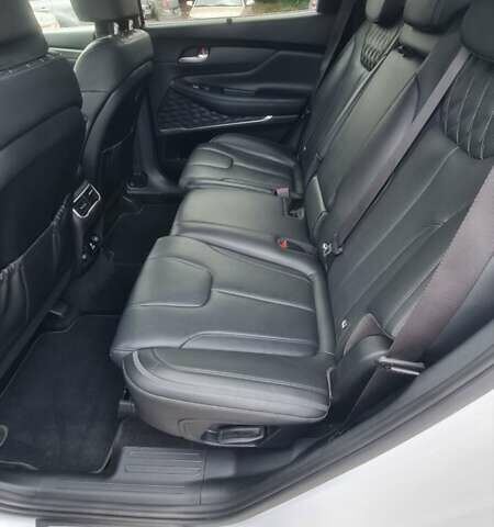 Білий Хендай Санта Фе, об'ємом двигуна 2.15 л та пробігом 36 тис. км за 48000 $, фото 11 на Automoto.ua