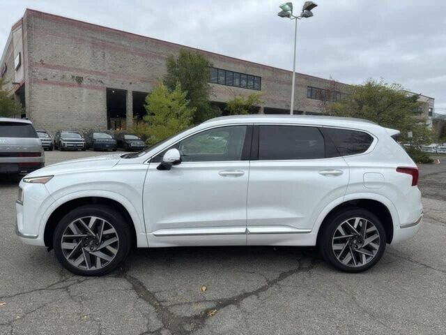 Белый Хендай Санта Фе, объемом двигателя 2.5 л и пробегом 13 тыс. км за 10100 $, фото 5 на Automoto.ua