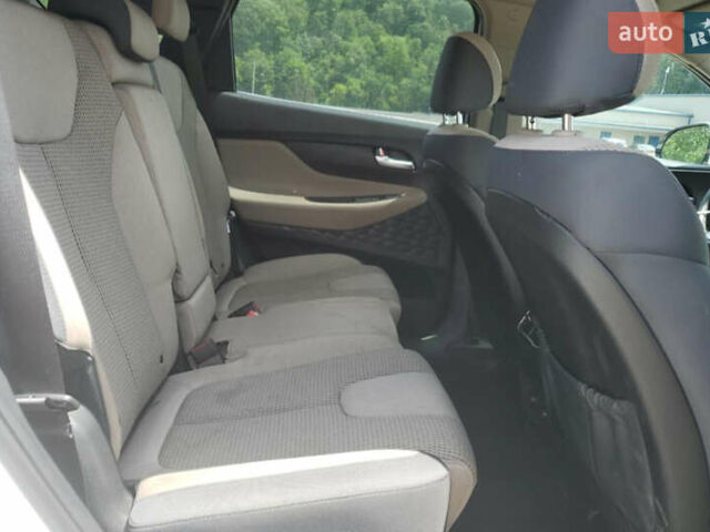 Білий Хендай Санта Фе, об'ємом двигуна 2.5 л та пробігом 75 тис. км за 18799 $, фото 5 на Automoto.ua