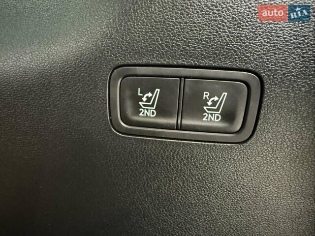 Белый Хендай Санта Фе, объемом двигателя 1.6 л и пробегом 18 тыс. км за 52222 $, фото 43 на Automoto.ua