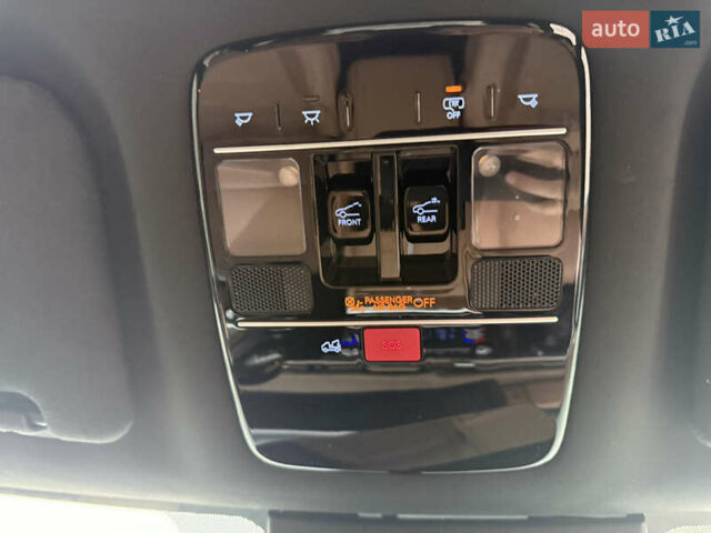 Белый Хендай Санта Фе, объемом двигателя 1.6 л и пробегом 18 тыс. км за 52222 $, фото 28 на Automoto.ua