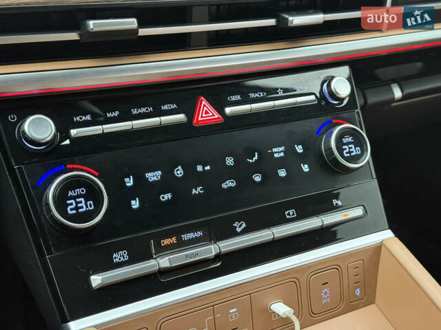 Белый Хендай Санта Фе, объемом двигателя 1.6 л и пробегом 18 тыс. км за 52222 $, фото 70 на Automoto.ua