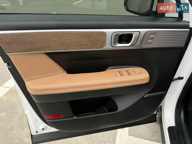 Белый Хендай Санта Фе, объемом двигателя 1.6 л и пробегом 18 тыс. км за 52222 $, фото 83 на Automoto.ua