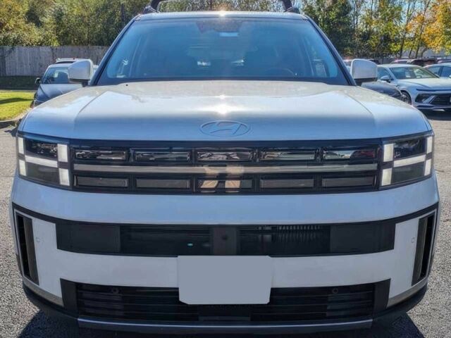 Белый Хендай Санта Фе, объемом двигателя 2.5 л и пробегом 7 тыс. км за 17500 $, фото 1 на Automoto.ua