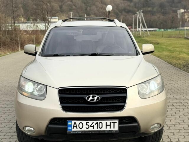 Бежевый Хендай Санта Фе, объемом двигателя 2.2 л и пробегом 176 тыс. км за 8800 $, фото 6 на Automoto.ua