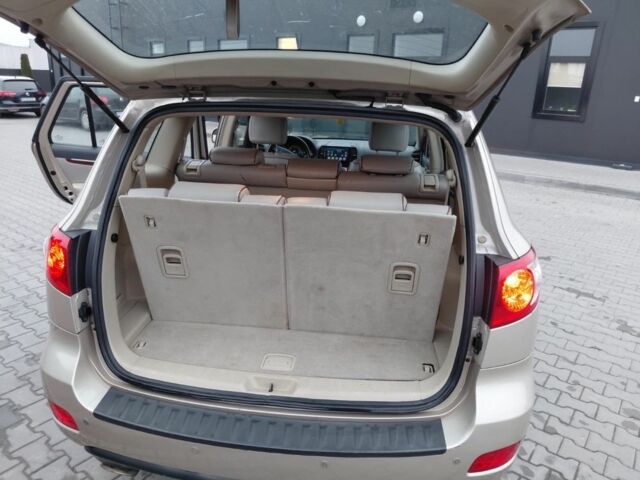 Бежевый Хендай Санта Фе, объемом двигателя 2.2 л и пробегом 204 тыс. км за 474 $, фото 10 на Automoto.ua