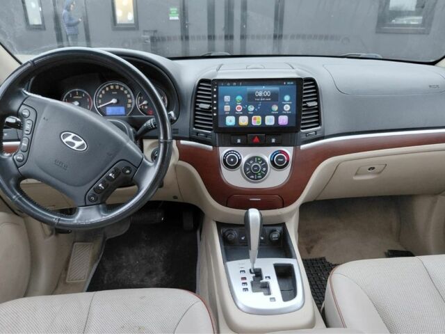 Бежевый Хендай Санта Фе, объемом двигателя 2.2 л и пробегом 204 тыс. км за 474 $, фото 14 на Automoto.ua