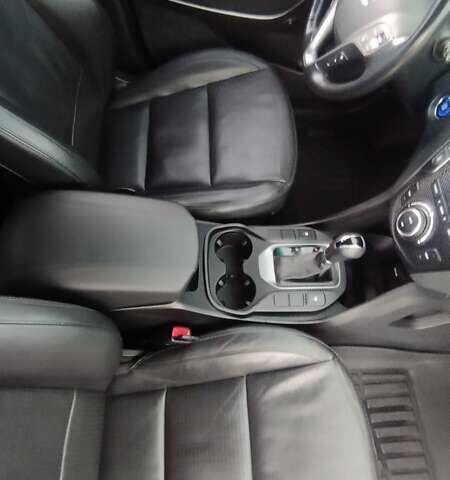 Бежевий Хендай Санта Фе, об'ємом двигуна 2 л та пробігом 175 тис. км за 17800 $, фото 39 на Automoto.ua