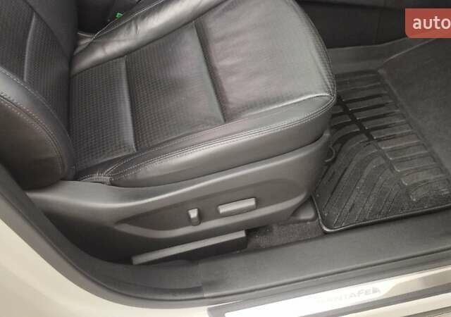 Бежевий Хендай Санта Фе, об'ємом двигуна 2 л та пробігом 175 тис. км за 17800 $, фото 34 на Automoto.ua