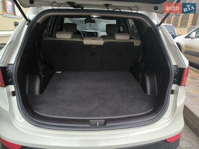 Бежевый Хендай Санта Фе, объемом двигателя 2.2 л и пробегом 211 тыс. км за 17500 $, фото 20 на Automoto.ua