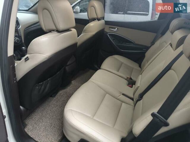 Бежевый Хендай Санта Фе, объемом двигателя 2.2 л и пробегом 211 тыс. км за 17500 $, фото 31 на Automoto.ua