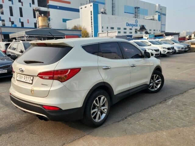 Бежевый Хендай Санта Фе, объемом двигателя 2 л и пробегом 184 тыс. км за 14500 $, фото 3 на Automoto.ua