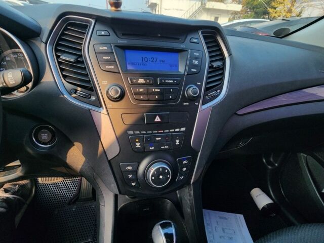 Бежевый Хендай Санта Фе, объемом двигателя 2 л и пробегом 184 тыс. км за 14500 $, фото 14 на Automoto.ua