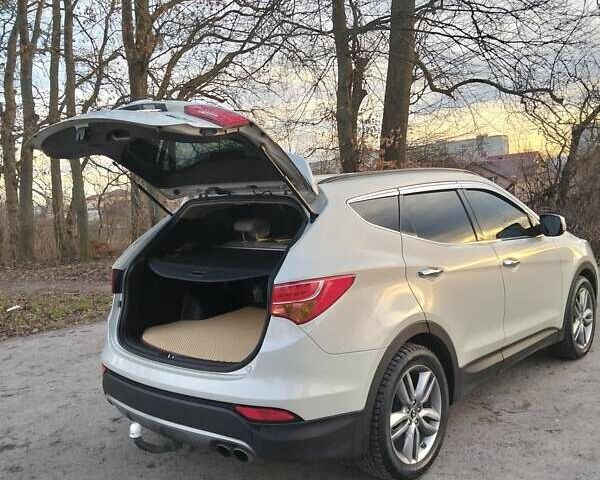 Бежевый Хендай Санта Фе, объемом двигателя 2.2 л и пробегом 224 тыс. км за 17500 $, фото 19 на Automoto.ua