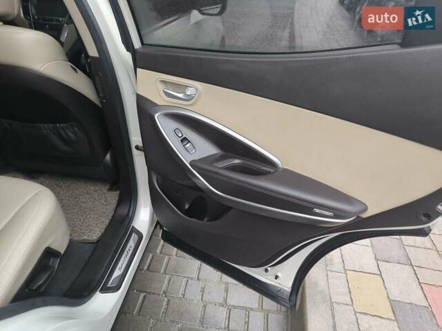 Бежевый Хендай Санта Фе, объемом двигателя 2.2 л и пробегом 211 тыс. км за 17500 $, фото 25 на Automoto.ua