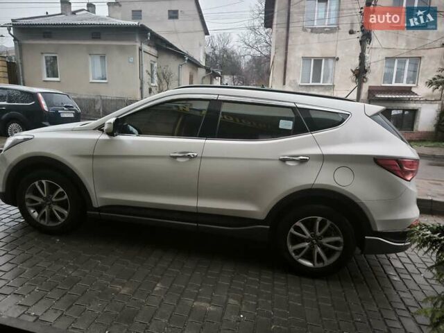 Бежевый Хендай Санта Фе, объемом двигателя 2.2 л и пробегом 211 тыс. км за 17500 $, фото 10 на Automoto.ua