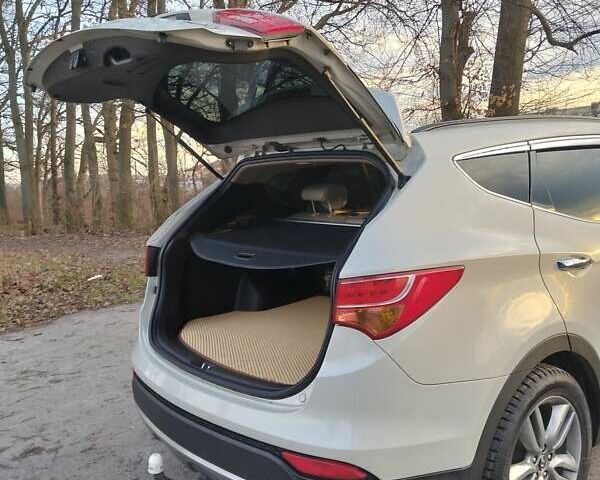 Бежевый Хендай Санта Фе, объемом двигателя 2.2 л и пробегом 224 тыс. км за 17500 $, фото 18 на Automoto.ua