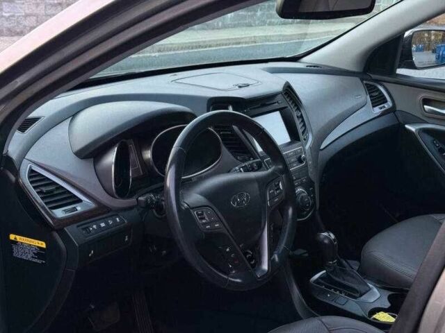 Бежевий Хендай Санта Фе, об'ємом двигуна 2.4 л та пробігом 54 тис. км за 2900 $, фото 5 на Automoto.ua