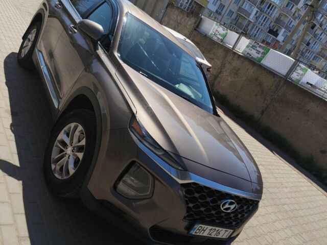 Бежевий Хендай Санта Фе, об'ємом двигуна 2.4 л та пробігом 105 тис. км за 18800 $, фото 1 на Automoto.ua