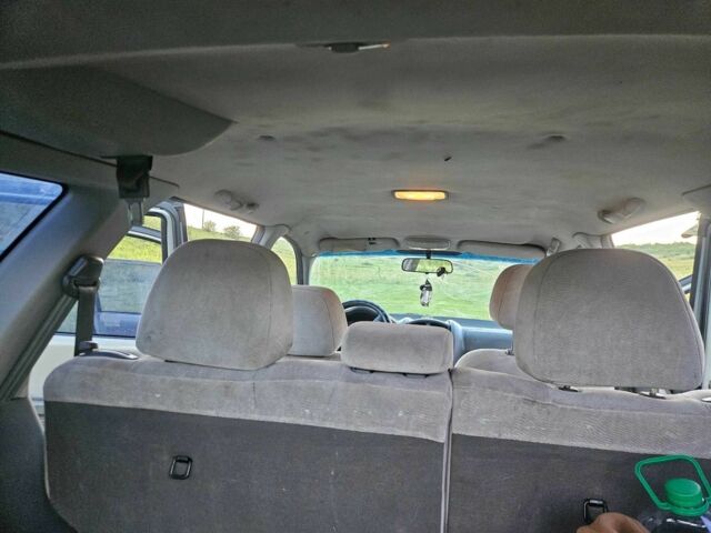 Черный Хендай Санта Фе, объемом двигателя 2 л и пробегом 310 тыс. км за 2959 $, фото 2 на Automoto.ua