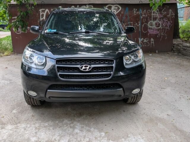 Черный Хендай Санта Фе, объемом двигателя 2.2 л и пробегом 270 тыс. км за 7700 $, фото 3 на Automoto.ua