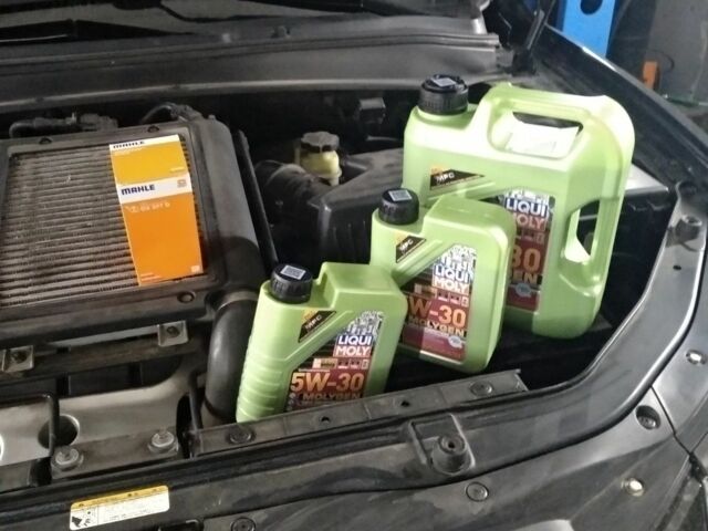 Черный Хендай Санта Фе, объемом двигателя 2.2 л и пробегом 270 тыс. км за 7700 $, фото 12 на Automoto.ua