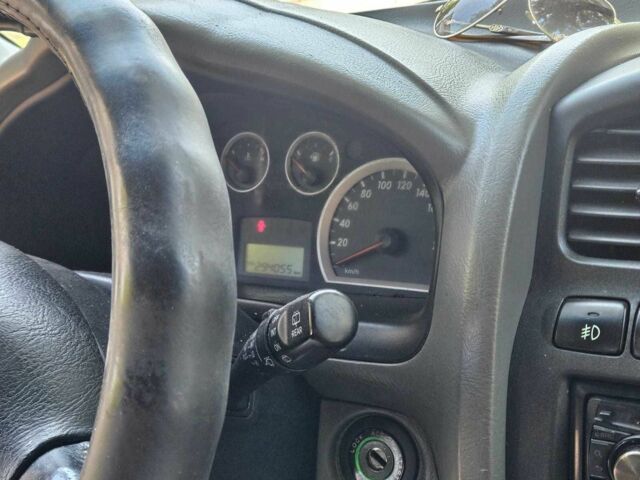 Черный Хендай Санта Фе, объемом двигателя 2 л и пробегом 305 тыс. км за 3098 $, фото 17 на Automoto.ua