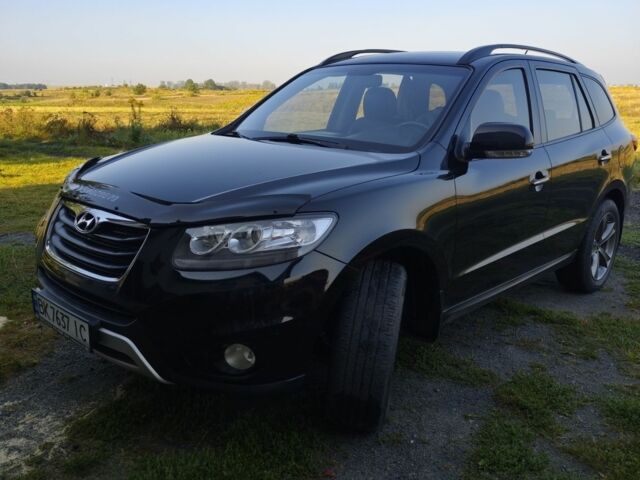 Черный Хендай Санта Фе, объемом двигателя 2.2 л и пробегом 171 тыс. км за 14800 $, фото 1 на Automoto.ua