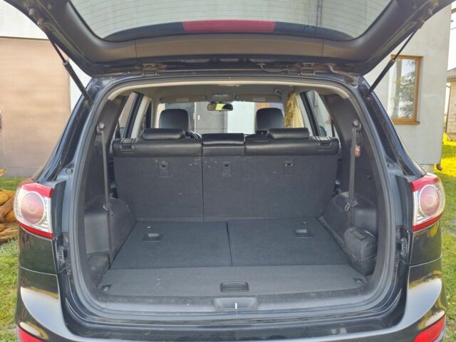 Черный Хендай Санта Фе, объемом двигателя 2.2 л и пробегом 171 тыс. км за 14800 $, фото 5 на Automoto.ua