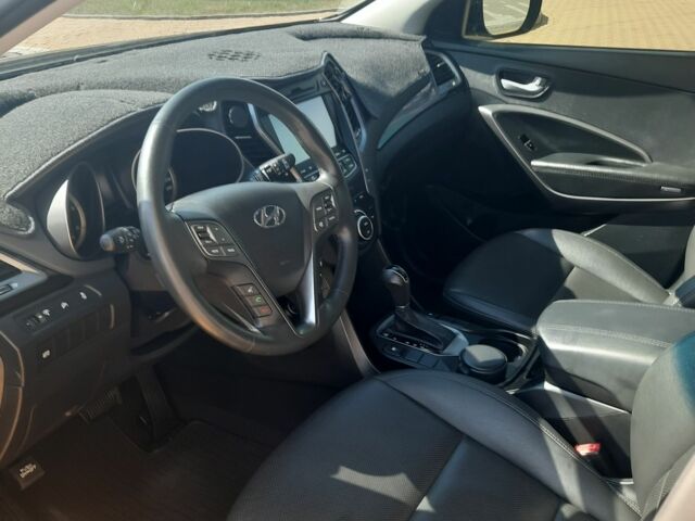 Черный Хендай Санта Фе, объемом двигателя 2 л и пробегом 178 тыс. км за 17500 $, фото 5 на Automoto.ua