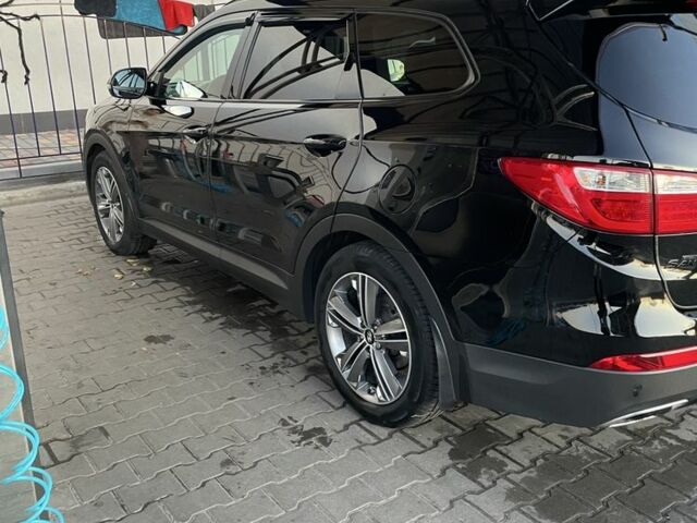 Черный Хендай Санта Фе, объемом двигателя 2.2 л и пробегом 200 тыс. км за 19000 $, фото 19 на Automoto.ua