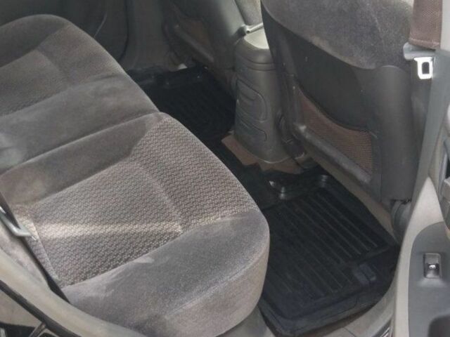 Хендай Санта Фе 2002 в Кривом Роге на Automoto.ua Черный Хендай Санта Фе, объемом двигателя 2.4 л и пробегом 230 тыс. км за 3700 $, фото 3 на Automoto.ua