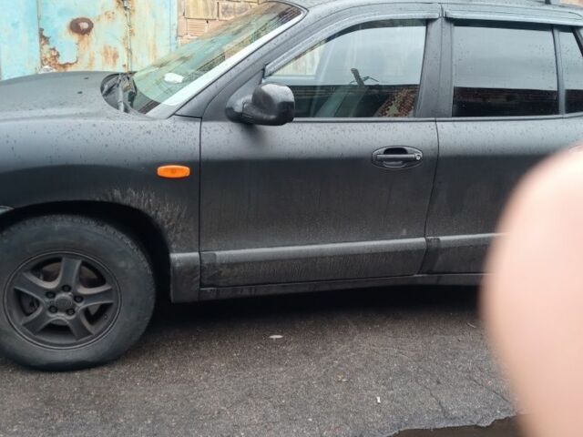 Чорний Хендай Санта Фе, об'ємом двигуна 0 л та пробігом 280 тис. км за 3077 $, фото 6 на Automoto.ua