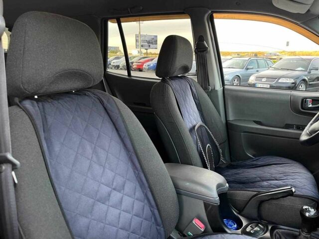 Черный Хендай Санта Фе, объемом двигателя 0 л и пробегом 232 тыс. км за 6300 $, фото 12 на Automoto.ua