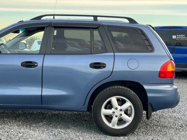 Черный Хендай Санта Фе, объемом двигателя 0 л и пробегом 232 тыс. км за 6300 $, фото 5 на Automoto.ua