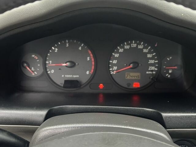 Чорний Хендай Санта Фе, об'ємом двигуна 2 л та пробігом 271 тис. км за 3000 $, фото 15 на Automoto.ua