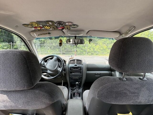 Хендай Санта Фе 2003 в Чернигове на Automoto.ua Черный Хендай Санта Фе, объемом двигателя 2.7 л и пробегом 300 тыс. км за 2500 $, фото 5 на Automoto.ua